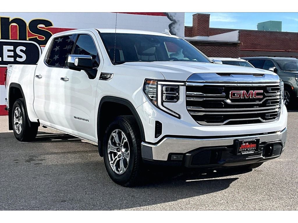 2025 GMC Sierra SLT