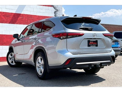 2022 Toyota Highlander LE