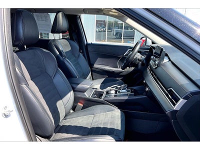 2024 Mitsubishi Outlander PHEV SE Ralliart