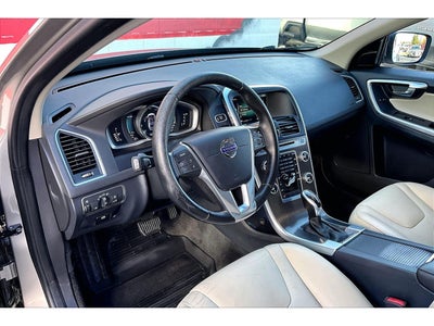 2016 Volvo XC60 T5 Premier