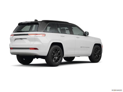 2026 Jeep Grand Cherokee Laredo Altitude