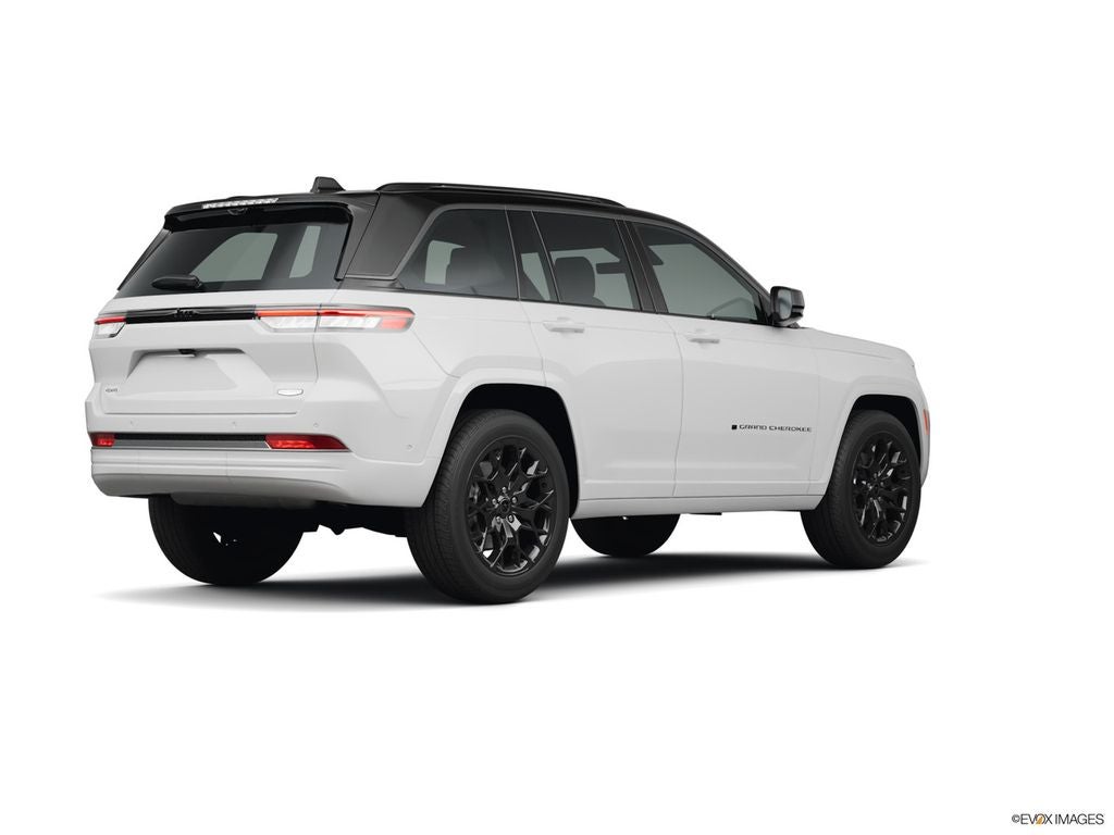 2026 Jeep Grand Cherokee Laredo Altitude