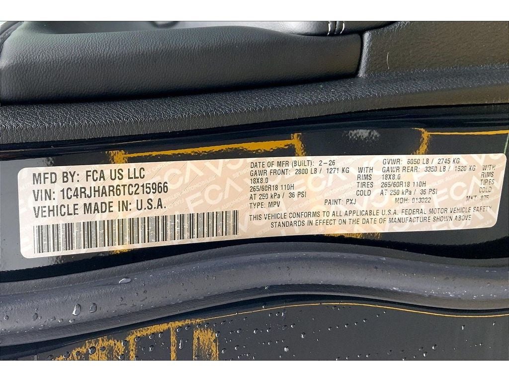 2026 Jeep Grand Cherokee Laredo Altitude