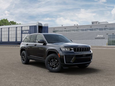 2026 Jeep Grand Cherokee Laredo Altitude