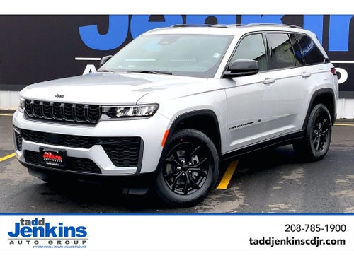 2026 Jeep Grand Cherokee Laredo Altitude