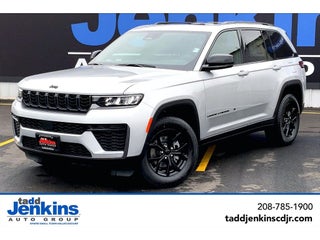 2026 Jeep Grand Cherokee Laredo Altitude