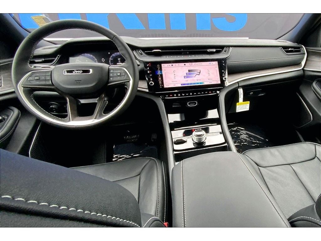 2026 Jeep Grand Cherokee Limited Reserve