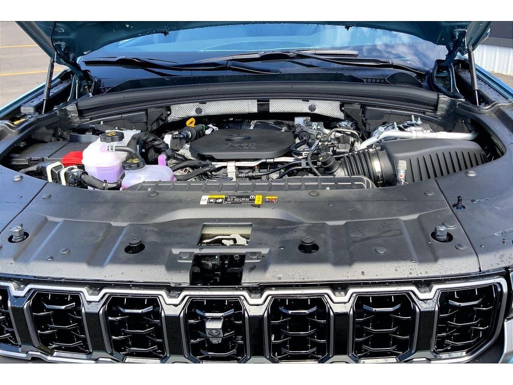 2026 Jeep Grand Cherokee Limited Reserve