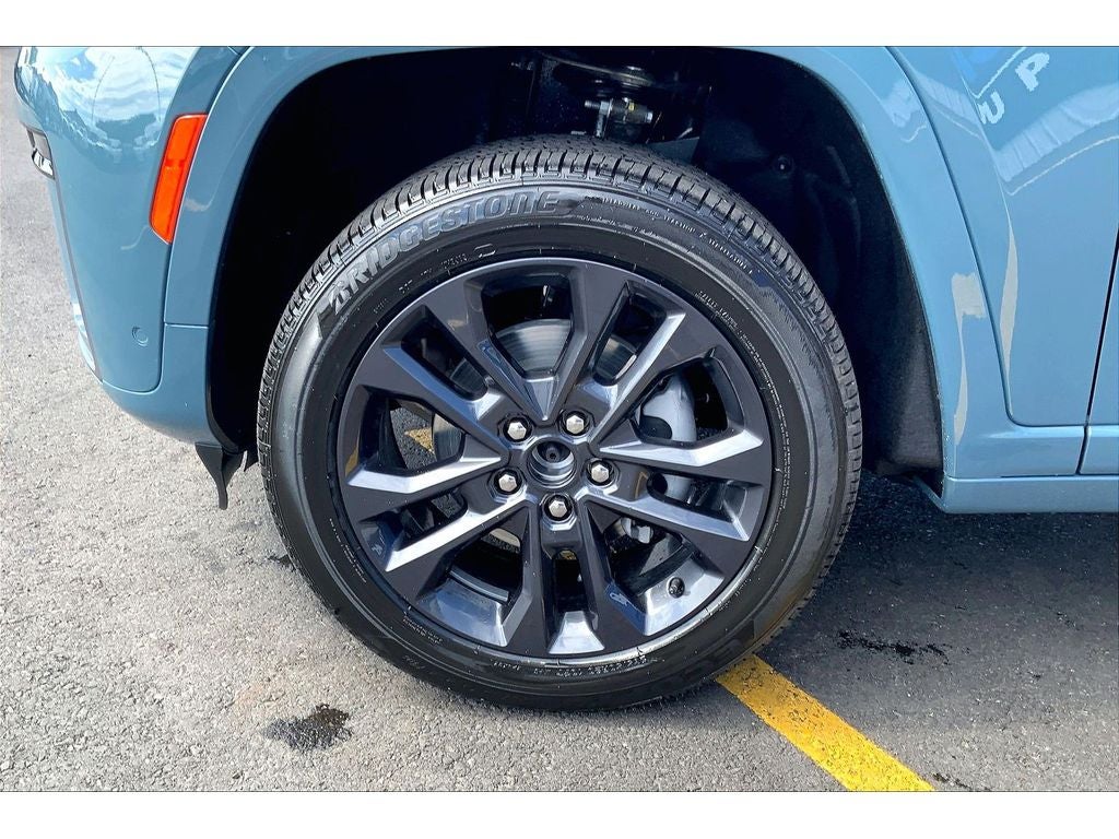 2026 Jeep Grand Cherokee Limited Reserve