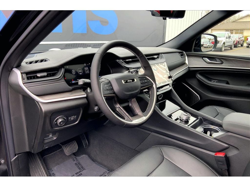 2026 Jeep Grand Cherokee Limited Reserve
