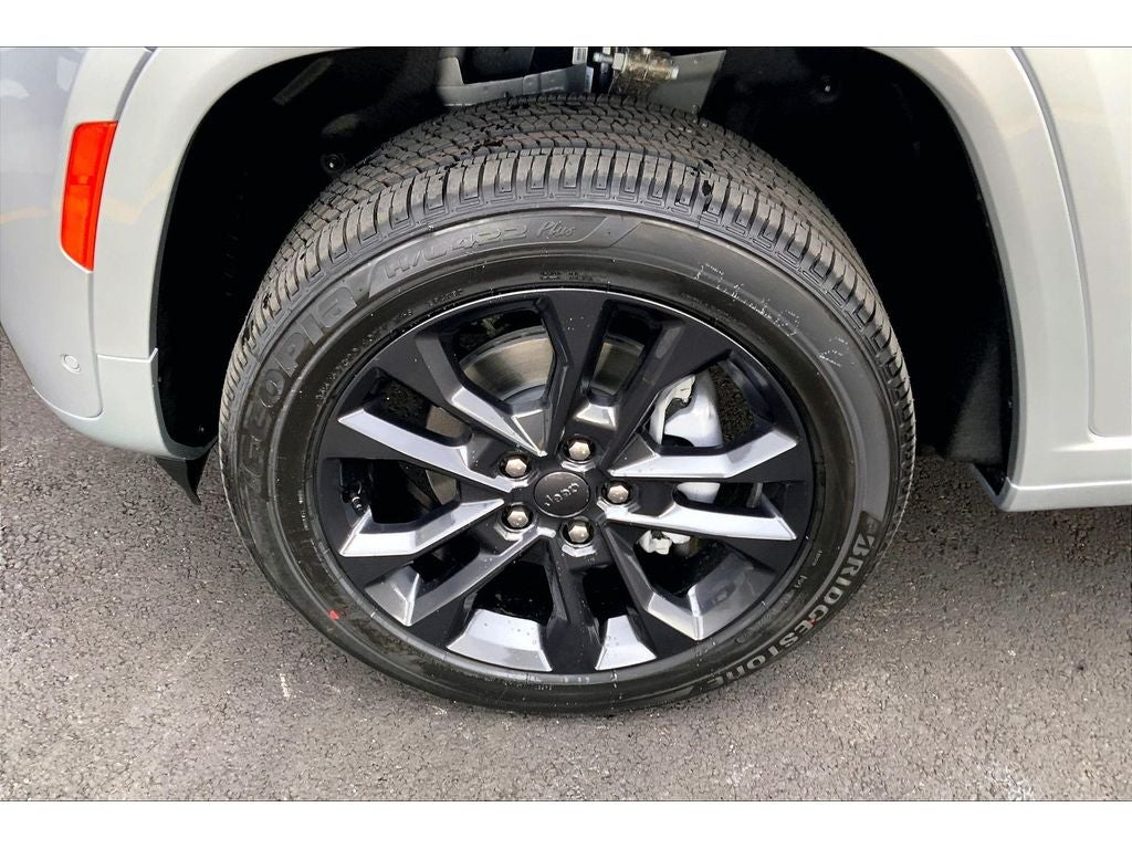 2026 Jeep Grand Cherokee Limited Reserve