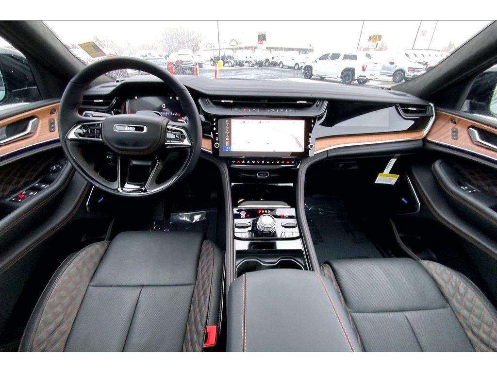 2026 Jeep Grand Cherokee Summit