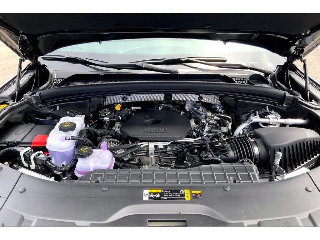 2026 Jeep Grand Cherokee L Laredo Altitude
