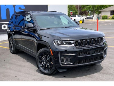 2026 Jeep Grand Cherokee L Laredo Altitude
