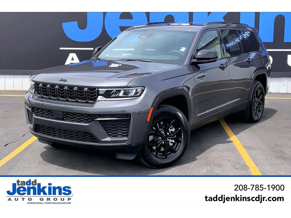 2026 Jeep Grand Cherokee L Laredo Altitude