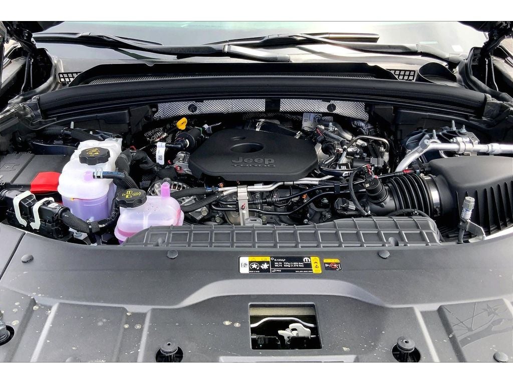 2026 Jeep Grand Cherokee L Laredo Altitude