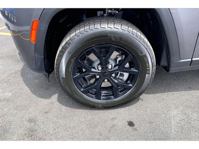 2026 Jeep Grand Cherokee L Laredo Altitude