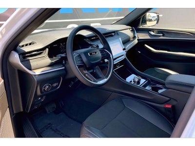 2026 Jeep Grand Cherokee L Laredo Altitude