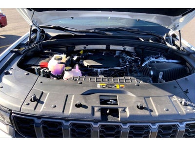 2026 Jeep Grand Cherokee L Laredo Altitude