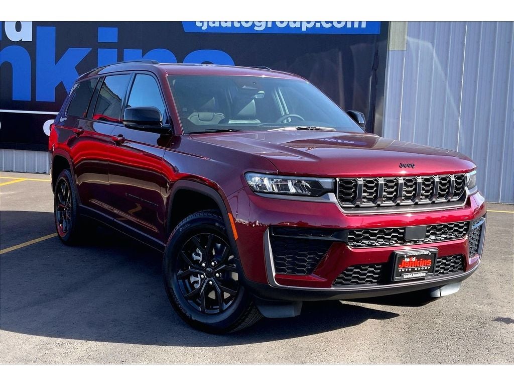 2026 Jeep Grand Cherokee L Laredo Altitude