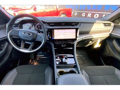 2026 Jeep Grand Cherokee L Laredo Altitude