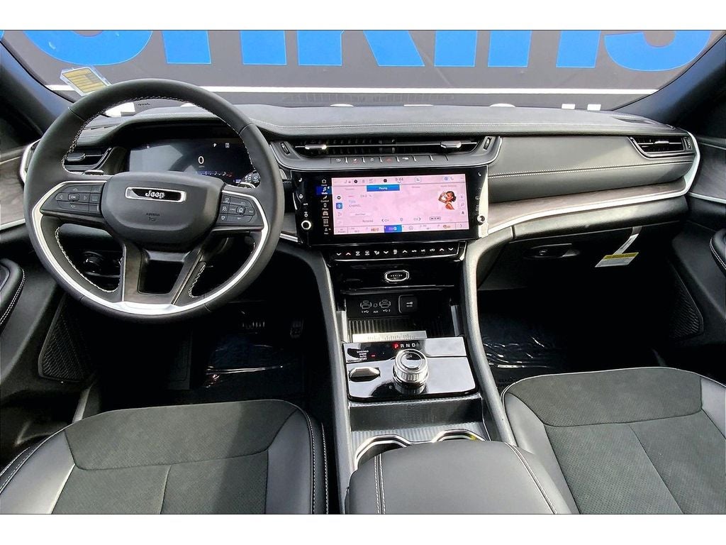 2026 Jeep Grand Cherokee L Laredo Altitude