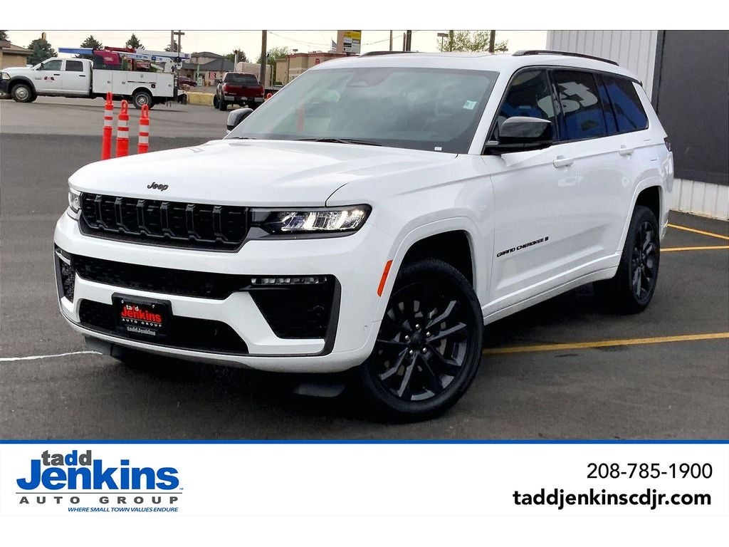 2026 Jeep Grand Cherokee L Limited Reserve 4x4's photo