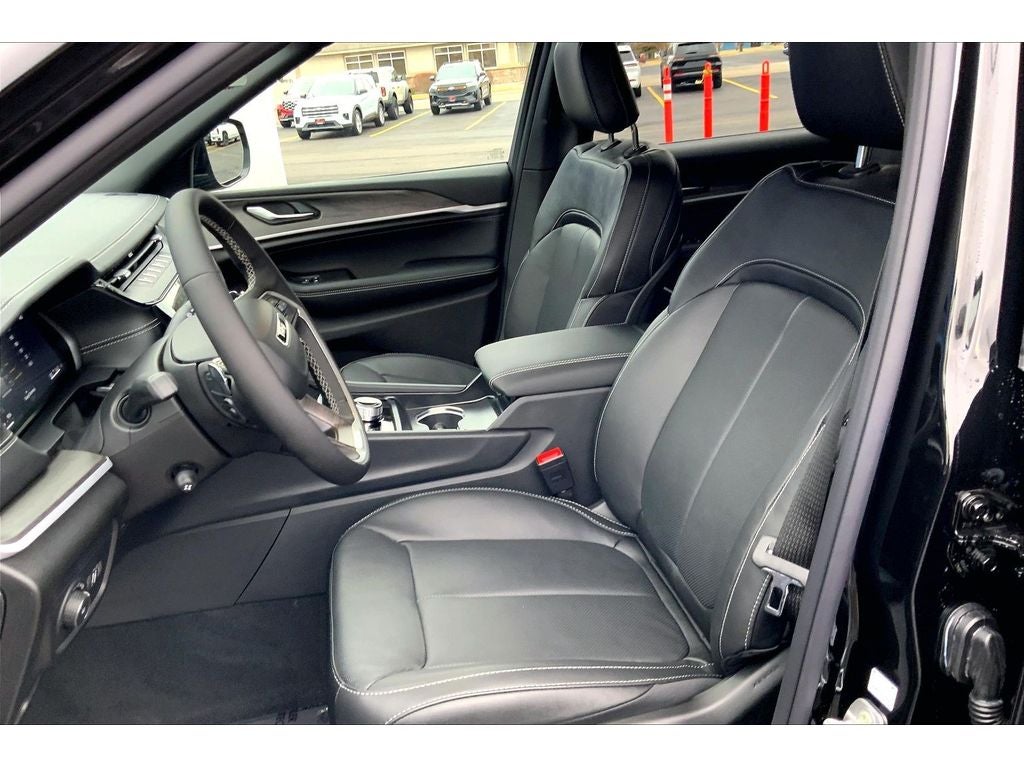 2026 Jeep Grand Cherokee L Limited Reserve