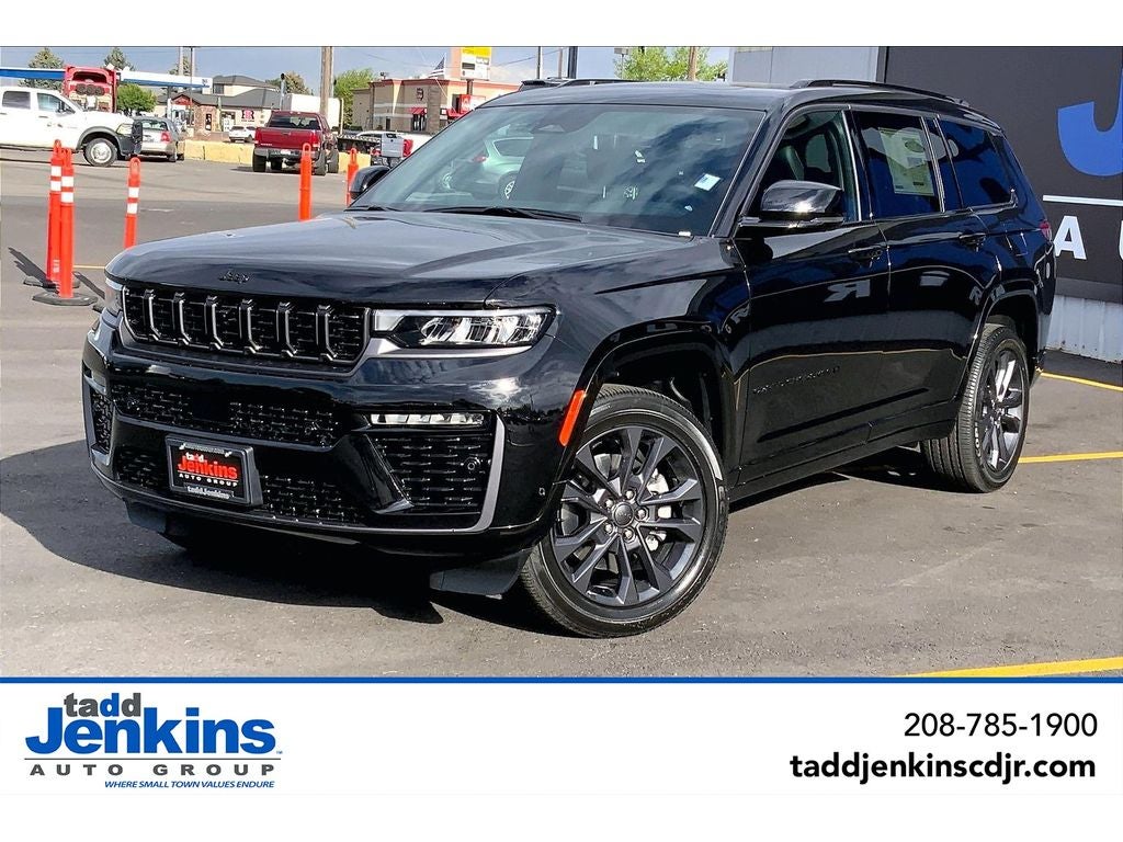 2026 Jeep Grand Cherokee L Limited Reserve 4x4's photo