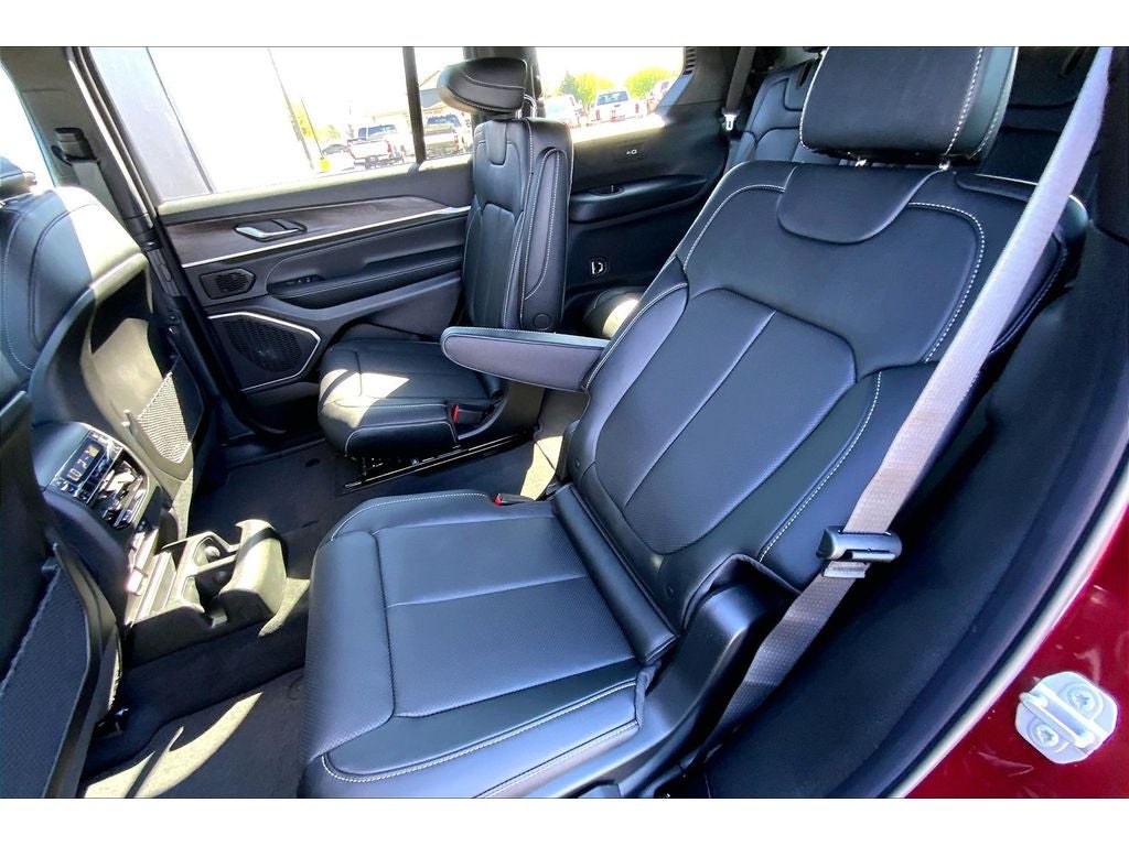 2026 Jeep Grand Cherokee L Limited Reserve