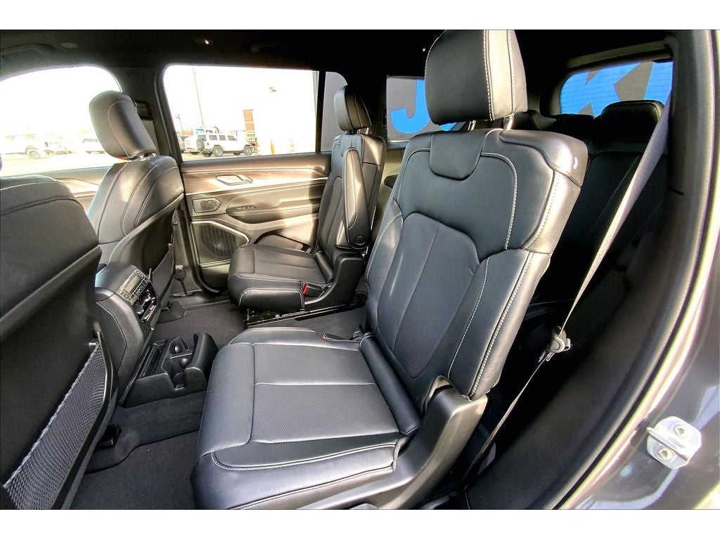 2026 Jeep Grand Cherokee L Limited Reserve