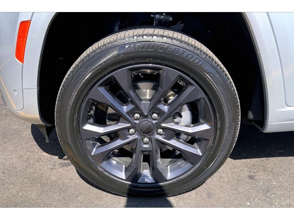 2026 Jeep Grand Cherokee L Limited Reserve