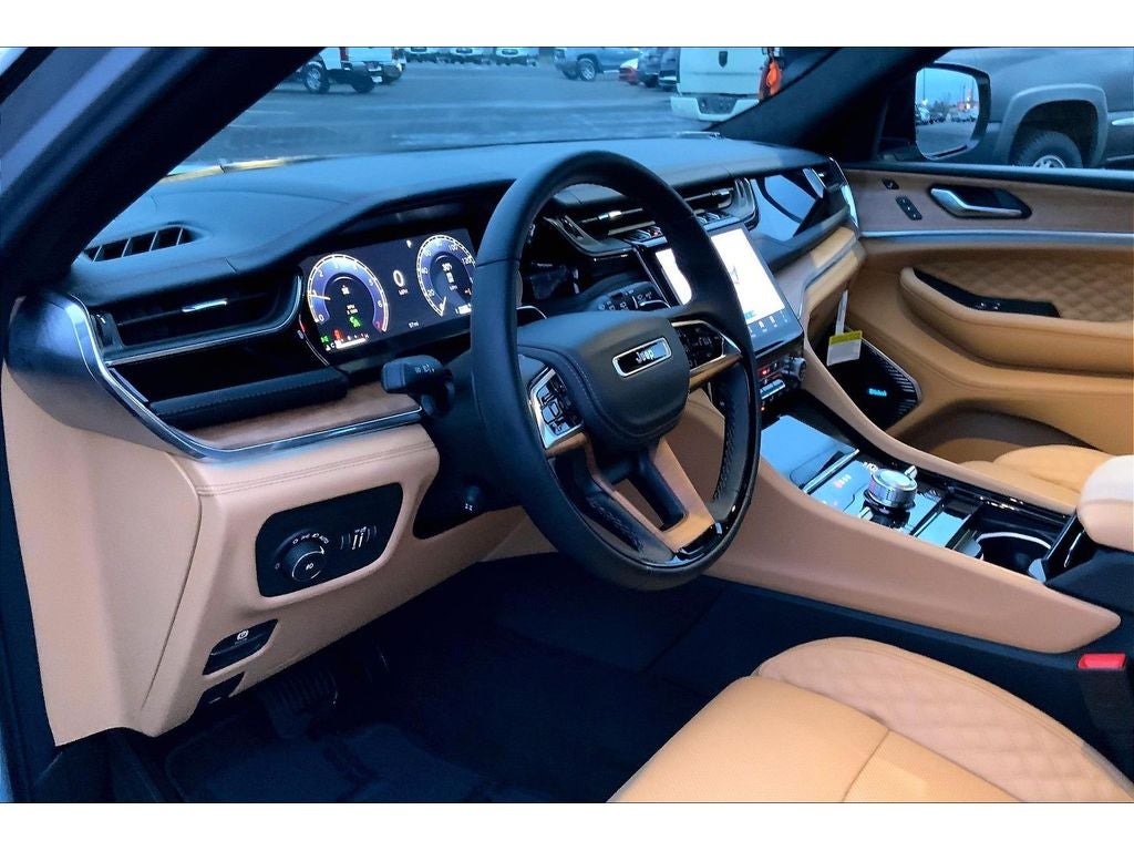 2025 Jeep Grand Cherokee L Summit Reserve