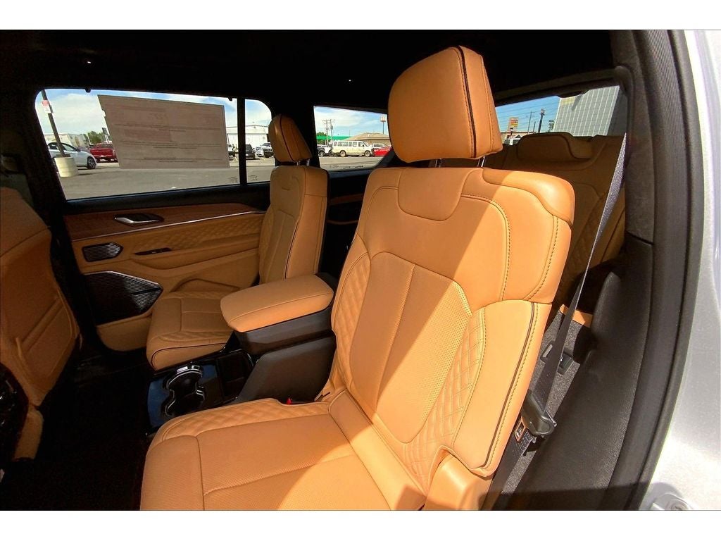 2026 Jeep Grand Cherokee L Summit