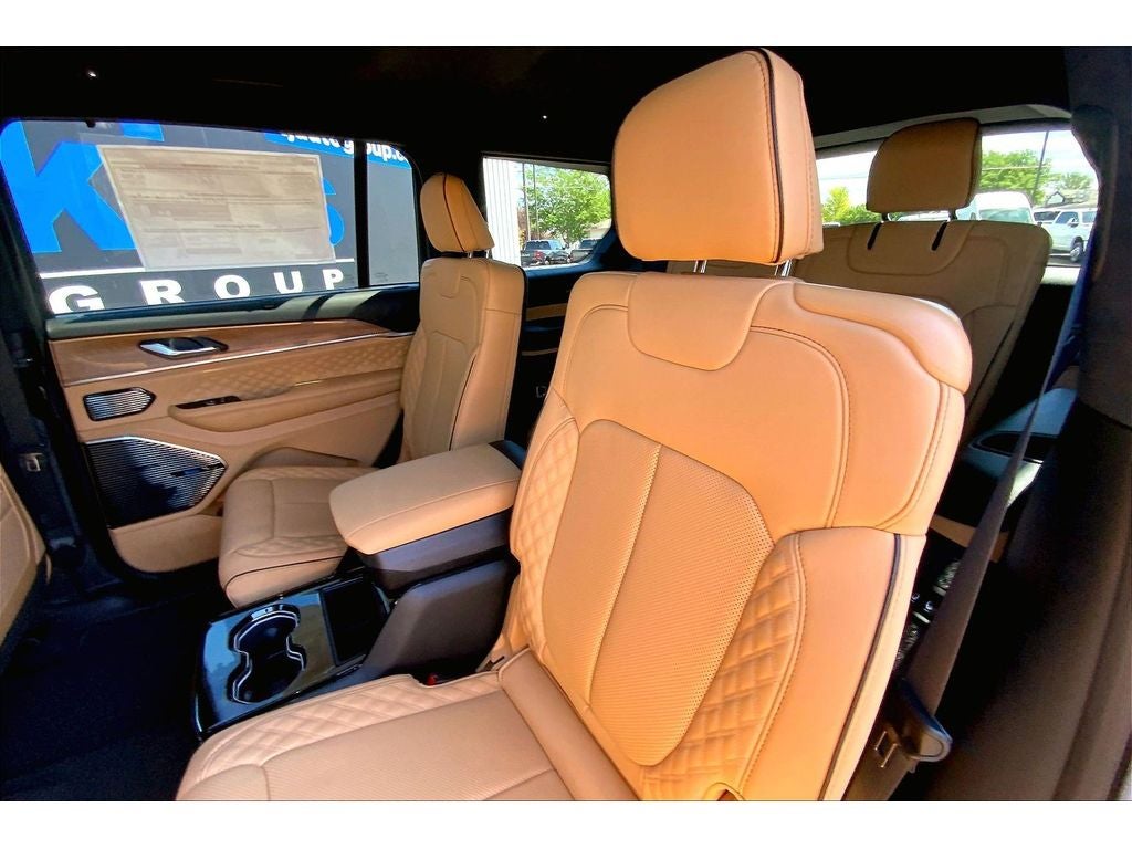 2026 Jeep Grand Cherokee L Summit
