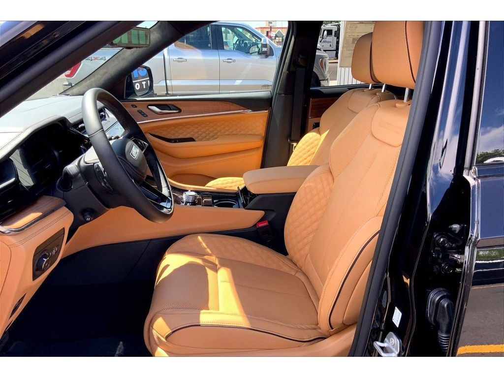 2026 Jeep Grand Cherokee L Summit