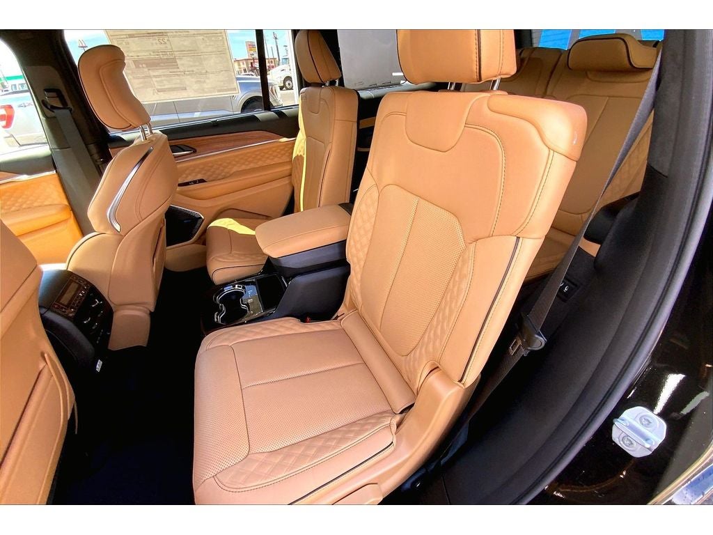 2026 Jeep Grand Cherokee L Summit