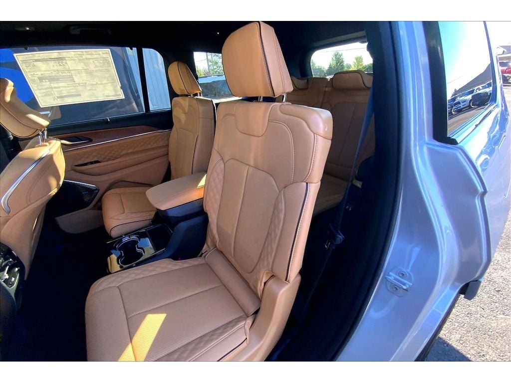 2026 Jeep Grand Cherokee L Summit