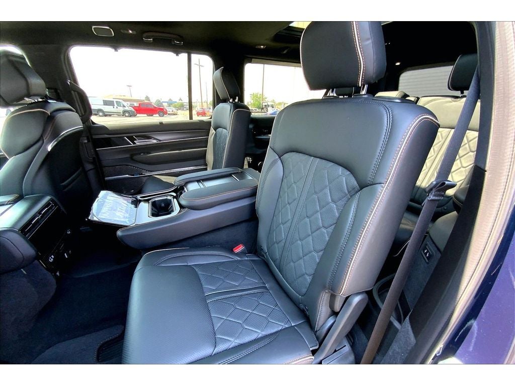 2026 Jeep Grand Wagoneer L Summit Reserve