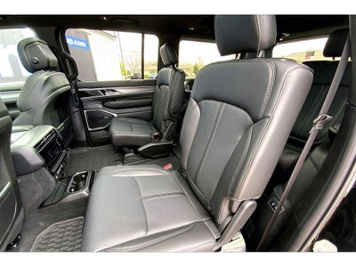 2026 Jeep Grand Wagoneer Base