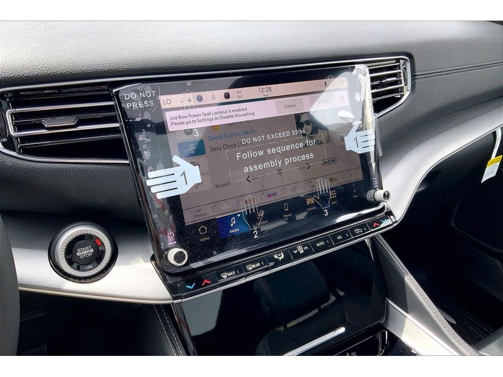 2026 Jeep Grand Wagoneer Base