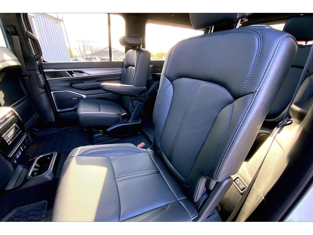 2026 Jeep Grand Wagoneer Upland