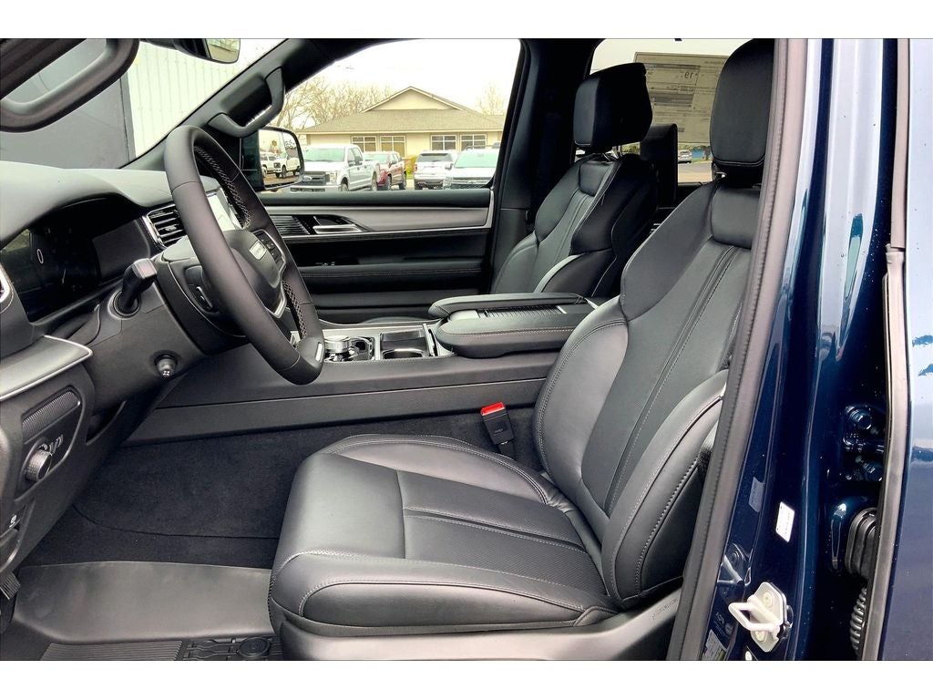 2026 Jeep Grand Wagoneer Limited Reserve