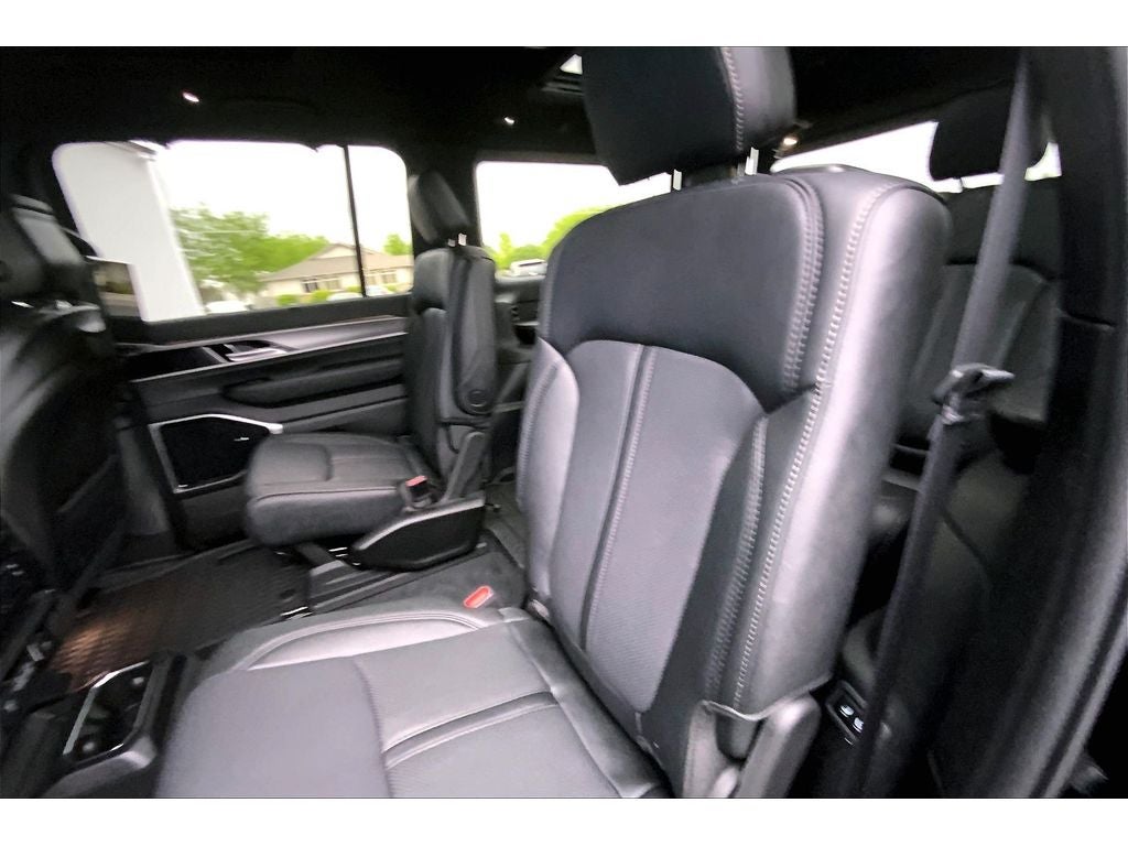2026 Jeep Grand Wagoneer Limited Reserve