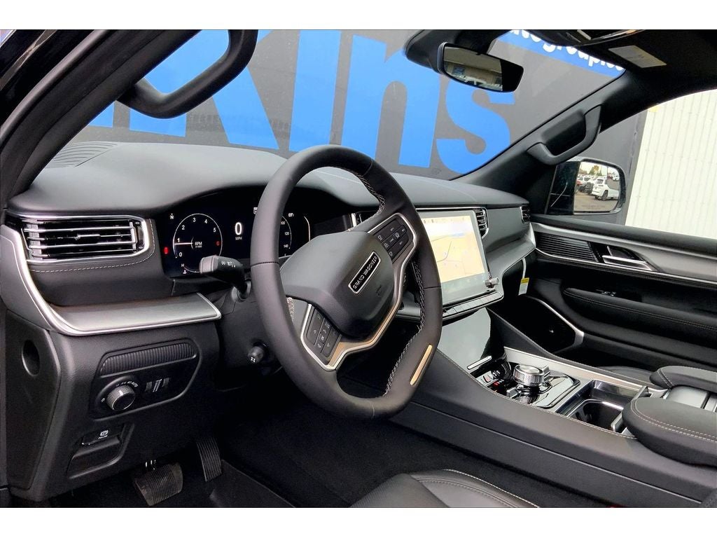 2026 Jeep Grand Wagoneer Limited Reserve