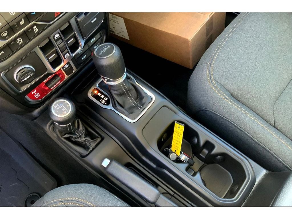 2025 Jeep Gladiator Willys