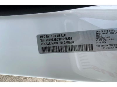 2026 Chrysler Pacifica Select