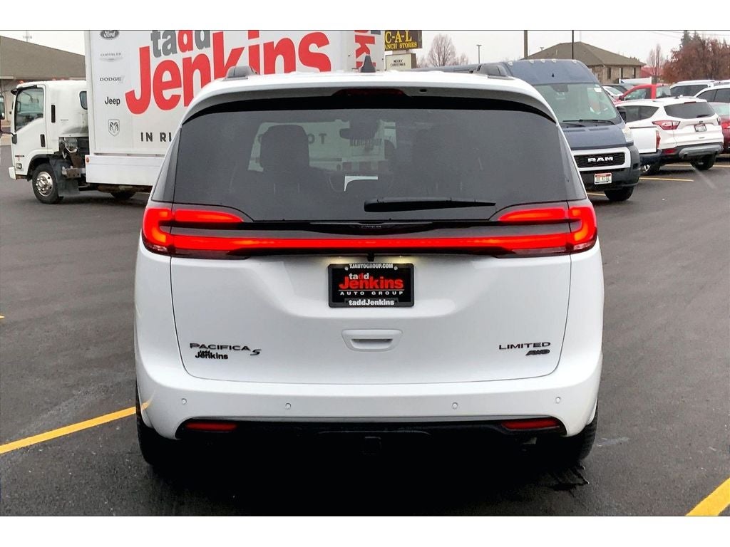 2026 Chrysler Pacifica Limited