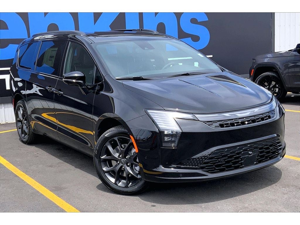 2027 Chrysler Pacifica Limited