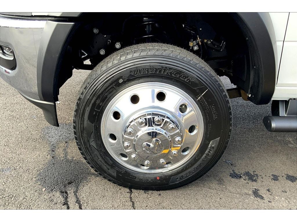 2026 RAM 5500 Chassis Tradesman